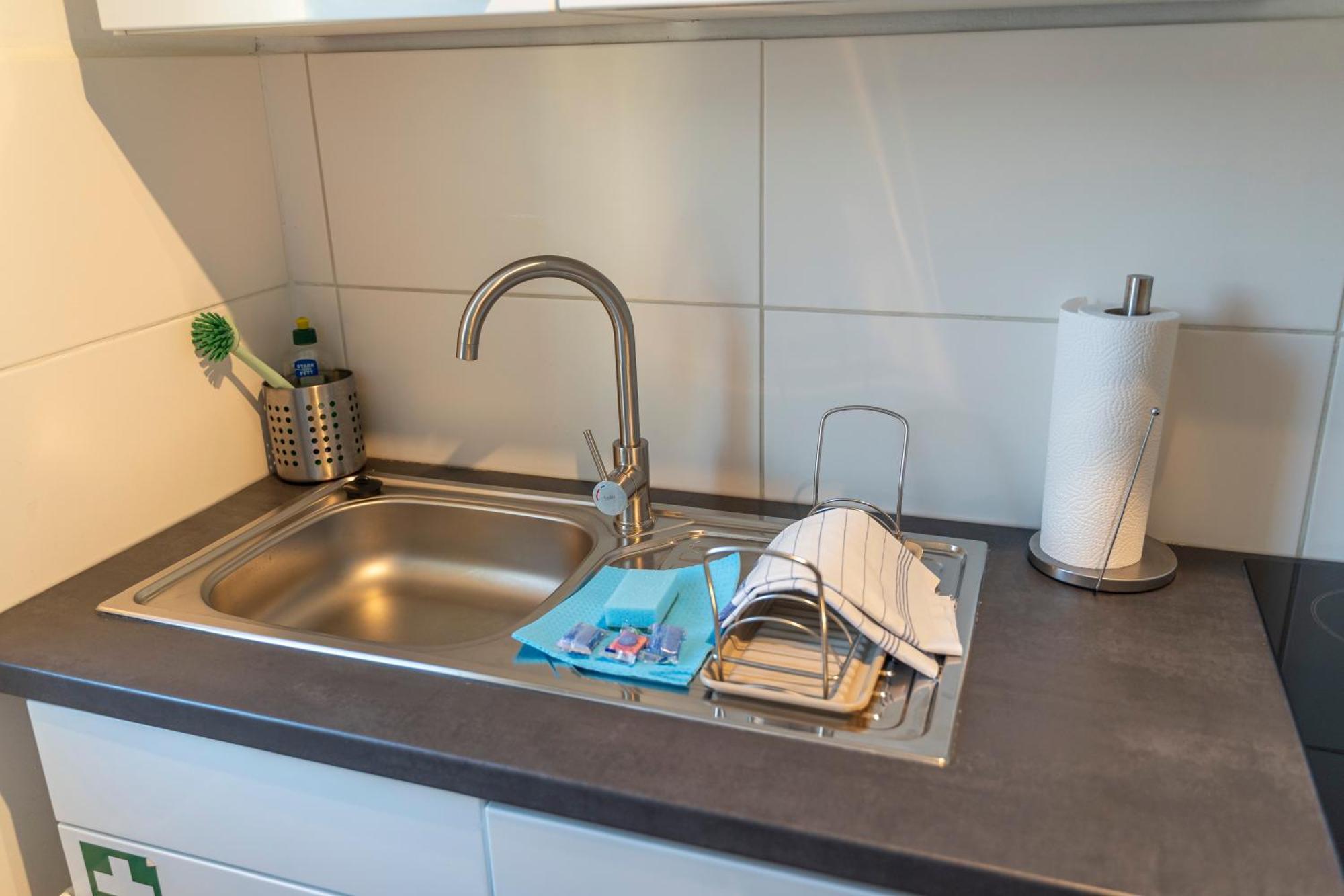 Rr - Stylish Apartment 50Qm - Wifi - Washer - Tv 马格德堡 外观 照片